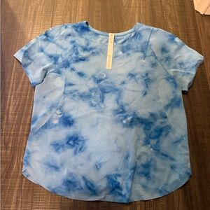 Blue Tie-Dye Short Sleeve Top